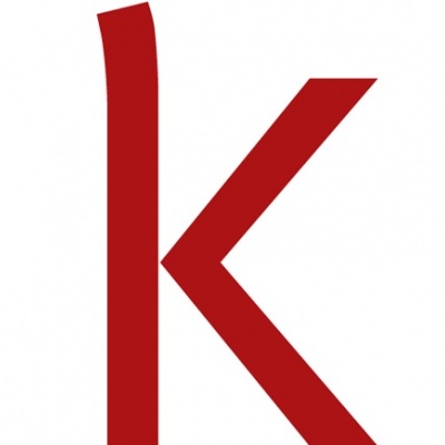 Letra K vermelha em fundo branco