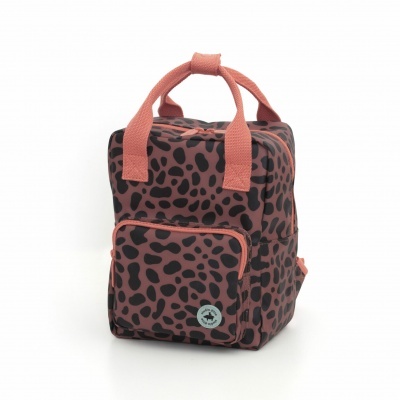 Mochila quadrada em padrão animal print preto e vinho com alças curtas cor de tijolo