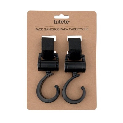 Dois ganchos pretos para carrinho em embalagem de cartão castanho