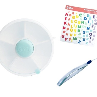 Porta-fios redondo de plástico com tampa azul, aplicador branco e folha de autocolantes com letras coloridas