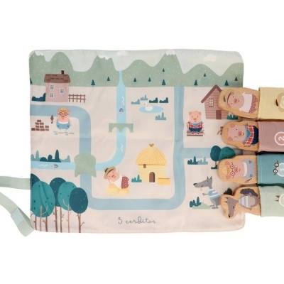 Livro têxtil infantil com cubos macios coloridos e ilustrações de casa e animais.