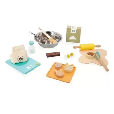 Utensílios de cozinha para crianças em madeira e metal com embalagens de farinha e açúcar