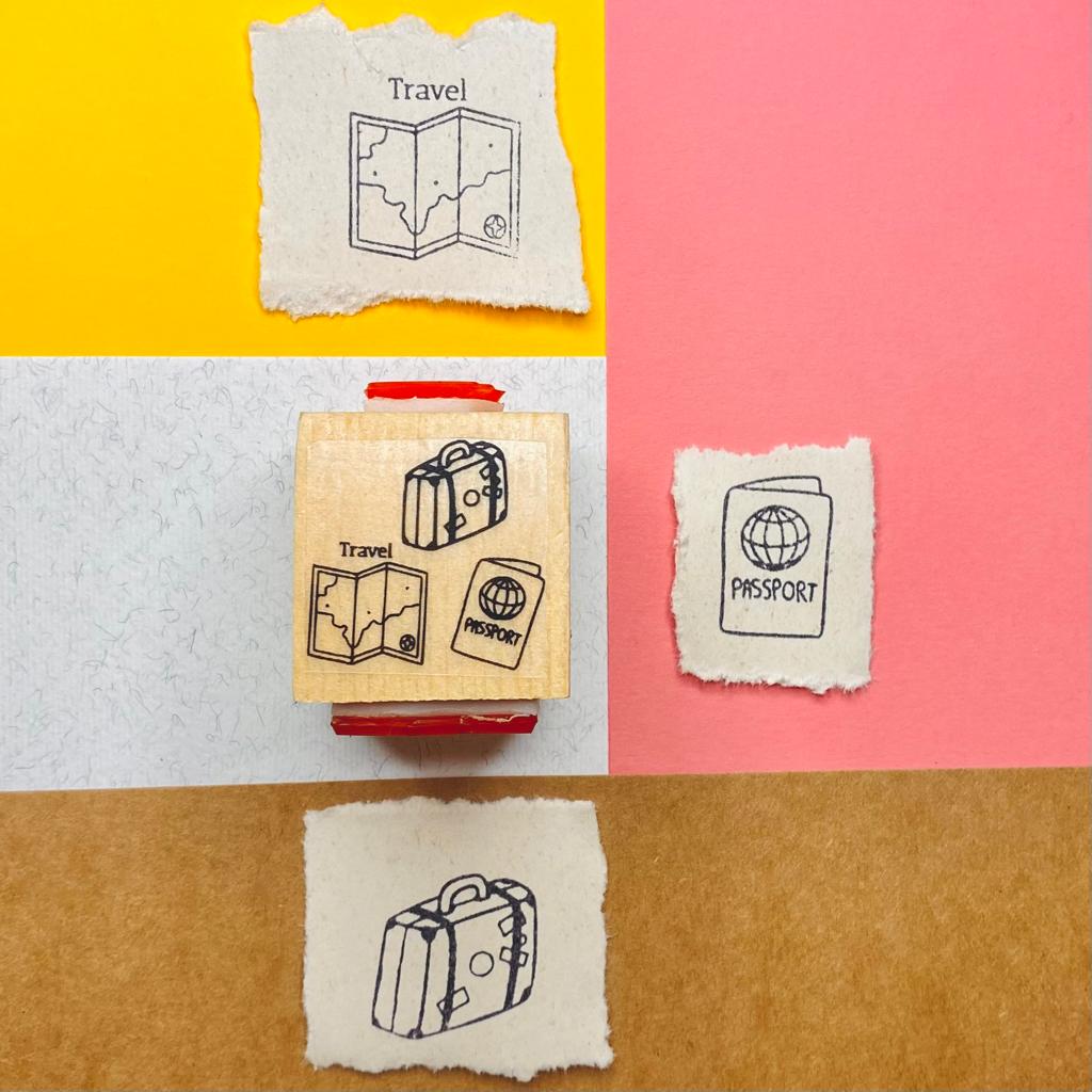 Carimbo de borracha com imagens de viagem sobre fundo colorido com papel rasgado com desenhos semelhantes