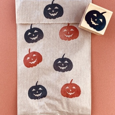 Carimbo&#x20;-&#x20;Ab&#x00F3;bora&#x20;de&#x20;halloween&#x20;-&#x20;3x3cm