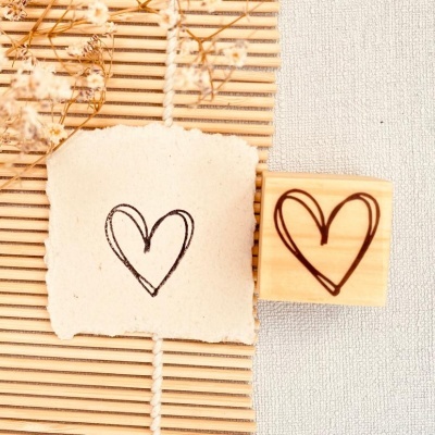 Carimbo&#x20;-&#x20;Cora&#x00E7;&#x00E3;o&#x20;desenhado&#x20;-&#x20;3x3cm