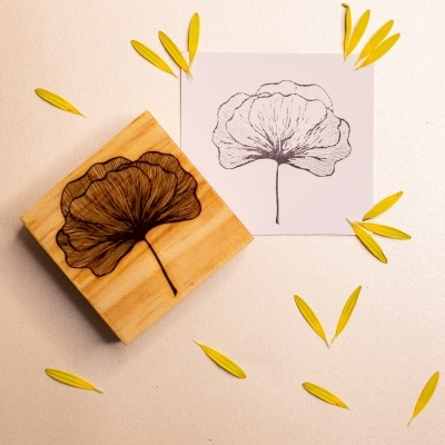 Carimbo&#x20;-&#x20;Flor&#x20;ginkgo&#x20;-&#x20;6x6cm