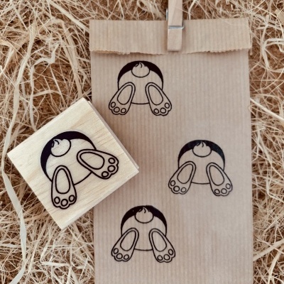 Carimbo&#x20;-&#x20;P&#x00E9;s&#x20;de&#x20;Coelho&#x20;&#x20;-&#x20;4x4cm