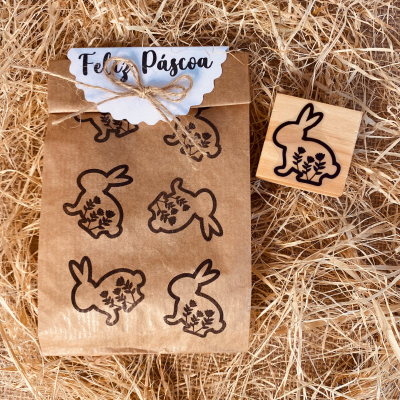 Carimbo&#x20;-&#x20;Coelho&#x20;flores&#x20;-&#x20;4x4cm