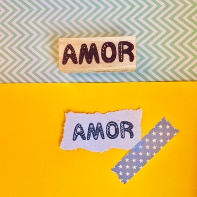 Carimbo&#x20;-&#x20;&#x20;Amor&#x20;&#x28;palavra&#x29;&#x20;-&#x20;2x5cm