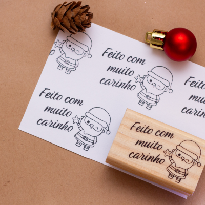 Carimbo&#x20;-&#x20;Feito&#x20;com&#x20;muito&#x20;carinho&#x20;&#x28;Natal&#x29;&#x20;-&#x20;3x5cm