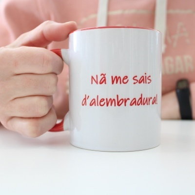 https://www.unboxportugal.com/product/caneca-amores-2