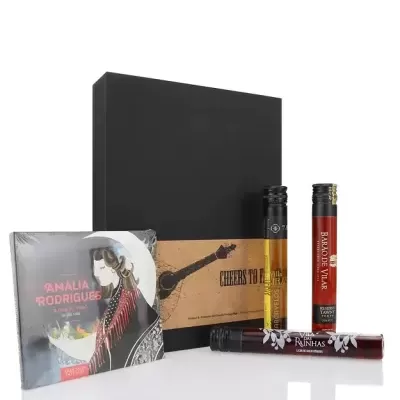 https://www.unboxportugal.com/product/cheers-to-fado-so-para-amantes-do-fado-2