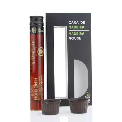 https://www.unboxportugal.com/product/casa-de-madeira