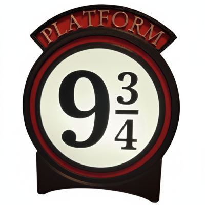 Sinal decorativo redondo com texto PLATFOMRM e número 9 3/4