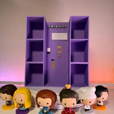 Suporte para livros e figuras Funko Pop da série FRIENDS com porta roxa ícone.
