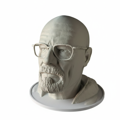 Busto escultórico creme de homem careca com barba e óculos em base circular branca