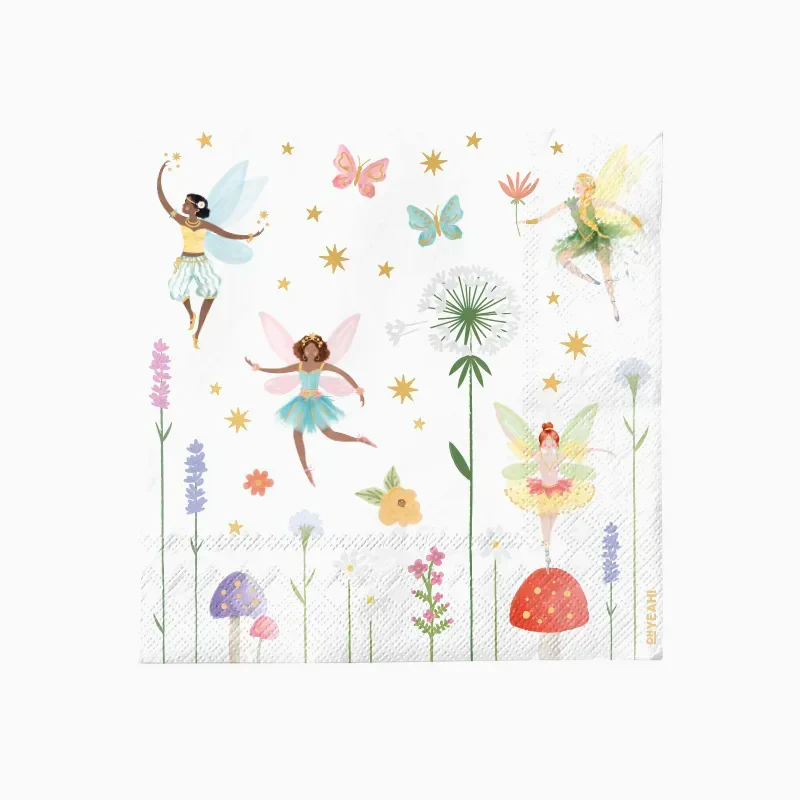 Guardanapo branco com fadas, flores, estrelas e borboletas desenhadas