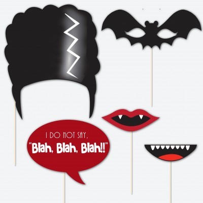 Acessórios para festa temáticos em preto e vermelho com texto em balão de fala