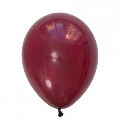 Balão vermelho-escuro de látex com brilho e fundo branco