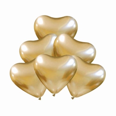 Cinco balões dourados em forma de coração