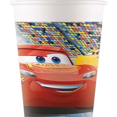 Copo de papel com personagens do filme Cars