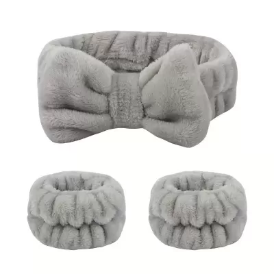 Conjunto de faixas felpudas cinza com laço e faixas simples