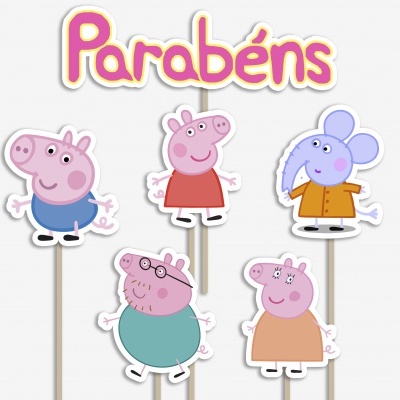 Cinco personagens de desenhos animados em bastões com a palavra Parabéns em cima