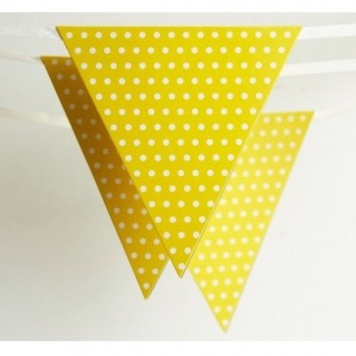 Bandeirola triangular amarela com bolinhas brancas