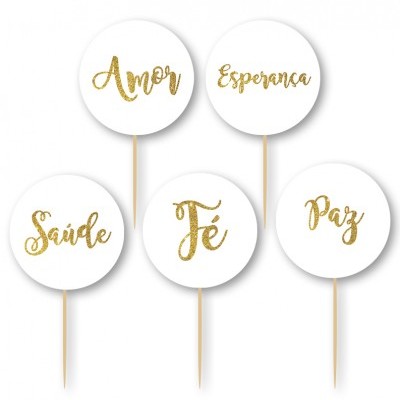 Cinco toppers brancos arredondados com palavras douradas Amor, Esperança, Saúde, Fé e Paz em palitos de madeira.
