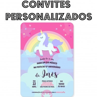 Convite de aniversário com design de unicórnio, arco-íris e nuvens em tons rosa e lilás