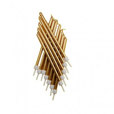 Velas finas douradas com base branca agrupadas