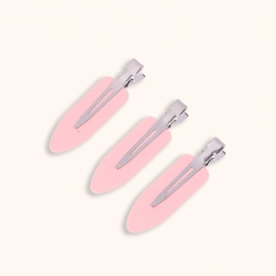 Três presilhas de cabelo metálicas rosa claro