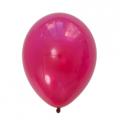 Balão vermelho brilhante isolado