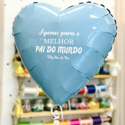 Balão azul metalizado coração com texto 'Apenas para o MELHOR PAI DO MUNDO Feliz Dia do Pai'