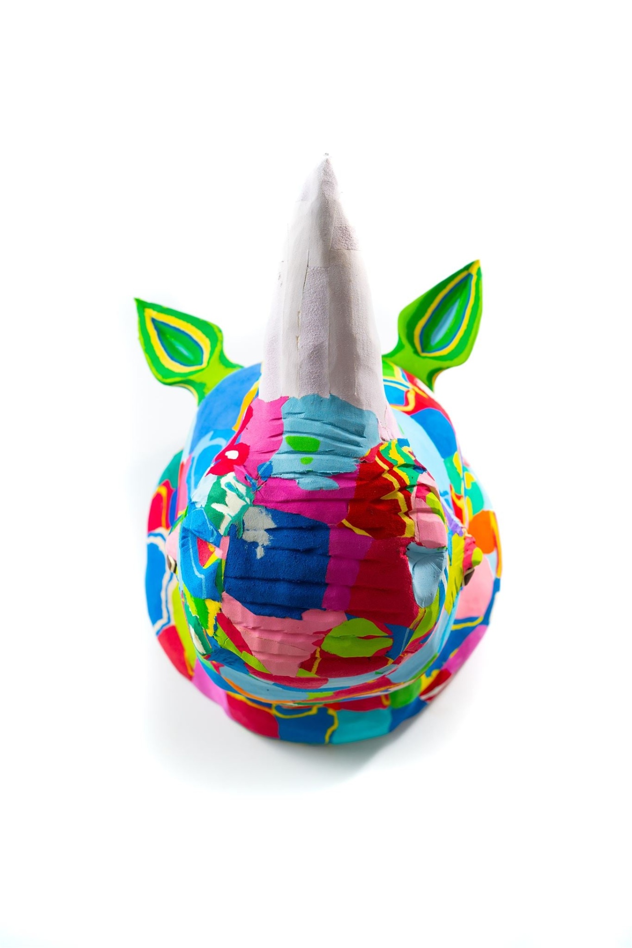 Rinoceronte de Parede XXL Máscara colorida de rinoceronte em tecido sobre fundo branco