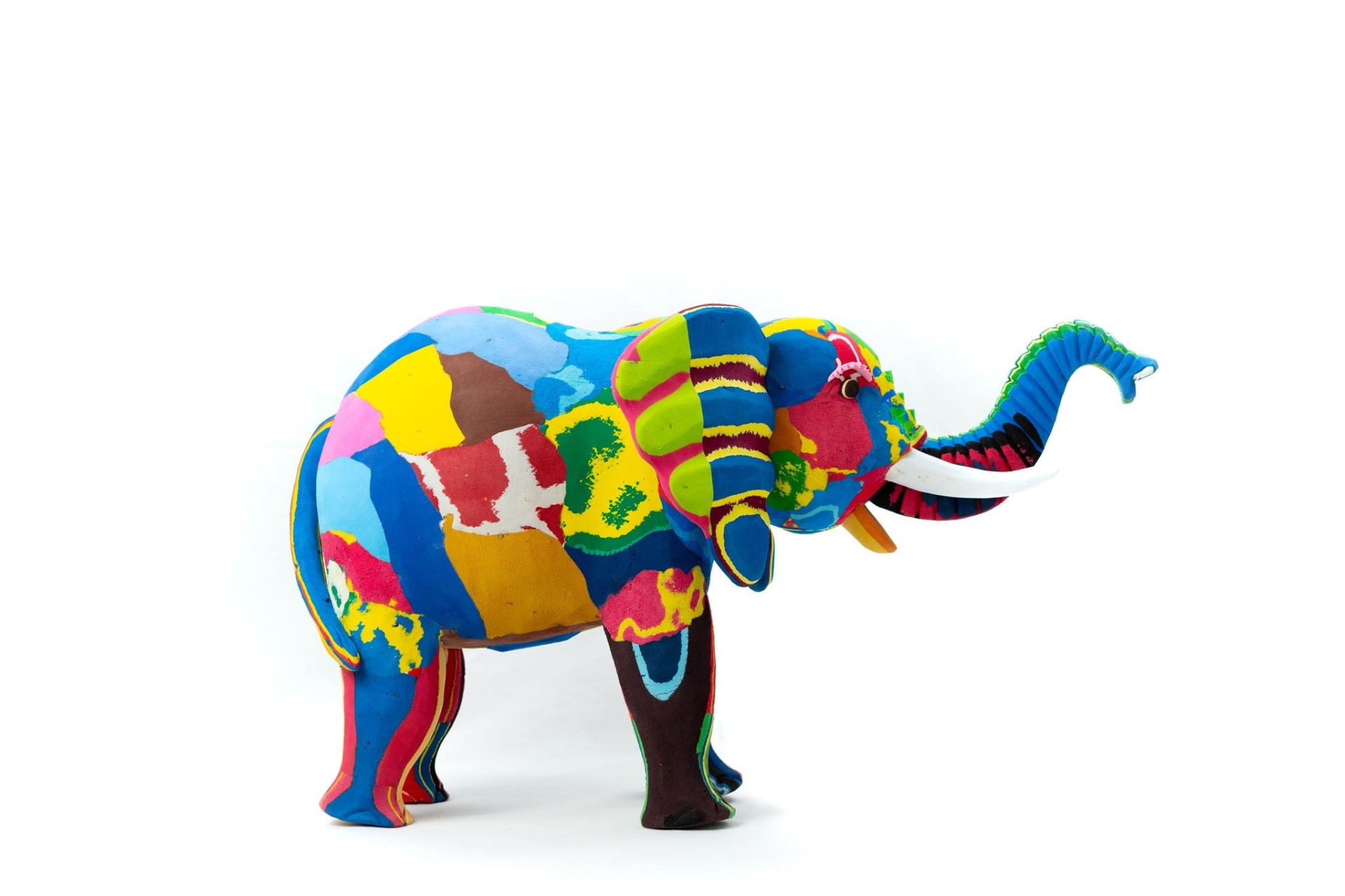 Elefante XL Elefante decorativo em tecido colorido com padrão patchwork