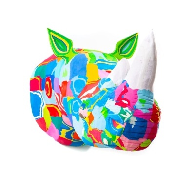 Cabeça decorativa de rinoceronte colorida para parede