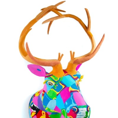 https://www.unitedtoremake.com/product/reindeer-xl