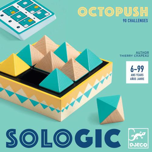 Caixa e peças triangulares de madeira do jogo Octopush com cartão de desafios
