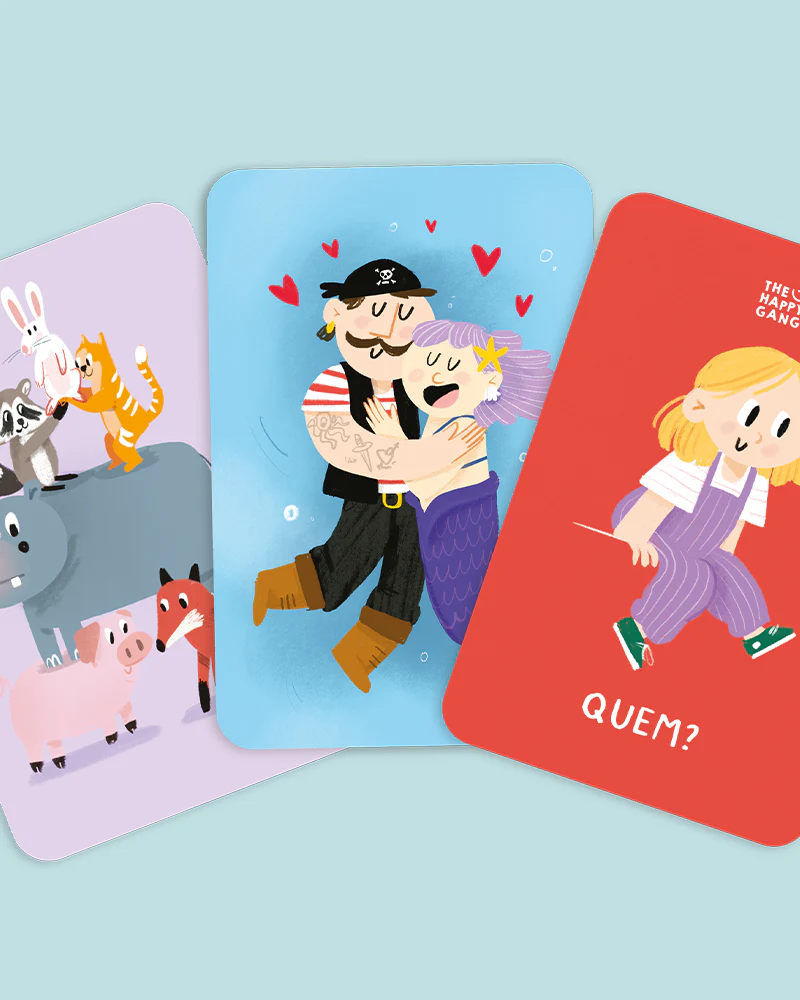 Três cartas infantis coloridas com ilustrações de animais, pirata com sereia e menina com a palavra QUEM?