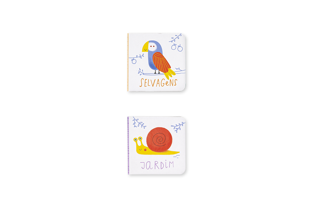 Dois livros infantis pequenos com capas ilustradas e textos SELVAGENS e JARDIM.