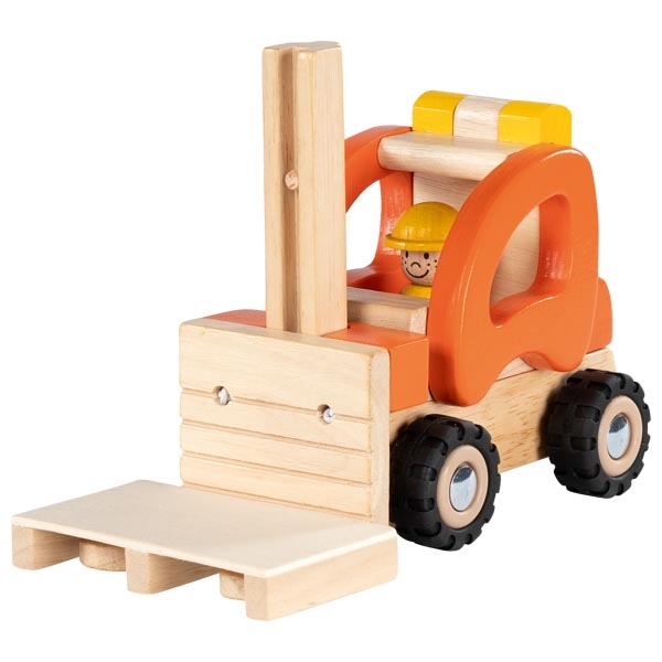 Carrinho de madeira natural com detalhes laranja e amarelo, rodas pretas e figura com capacete amarelo