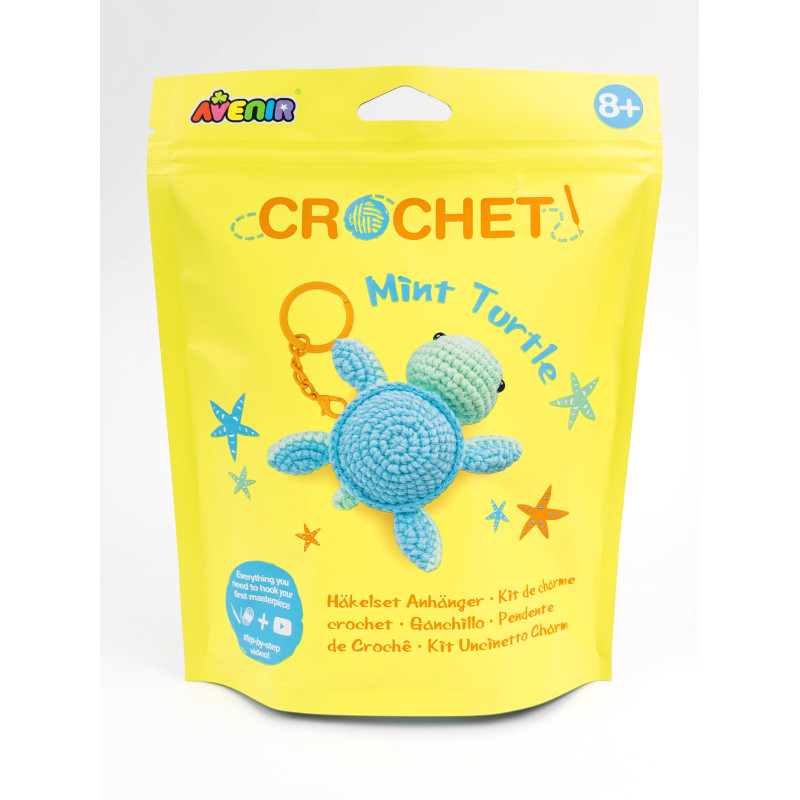 Pacote amarelo com kit de crochê tartaruga azul e verde para chaveiro