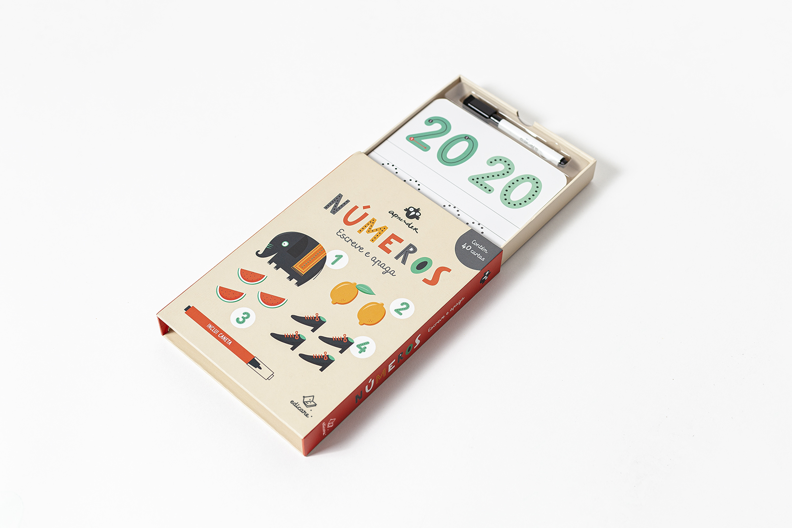 Calendário de mesa com números verdes, embalagem de cartão com design colorido e texto NÚMEROS