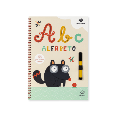 Caderno espiral com capa ilustrada colorida e caneta presa