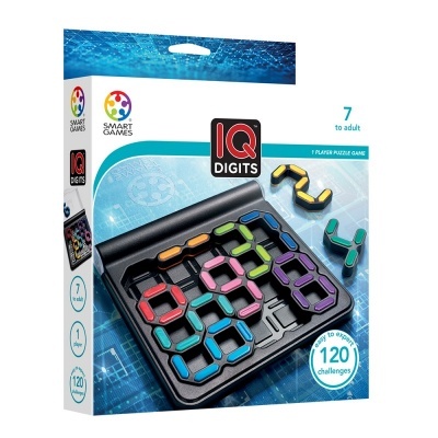 Caixa do jogo IQ Digits com peças coloridas em forma de dígitos numa base preta