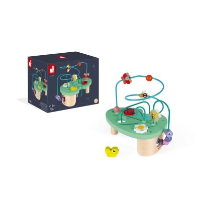 Brinquedo educativo de madeira com fios azuis e figuras de insetos e embalagem preta Janod