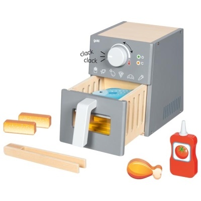 Máquina de tostar pão de madeira com acessórios coloridos em fundo branco