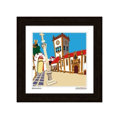 Quadro com moldura preta e imagem da praça em Bragança