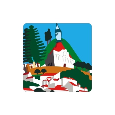 Ilustração de vila com igreja e árvores sob céu azul